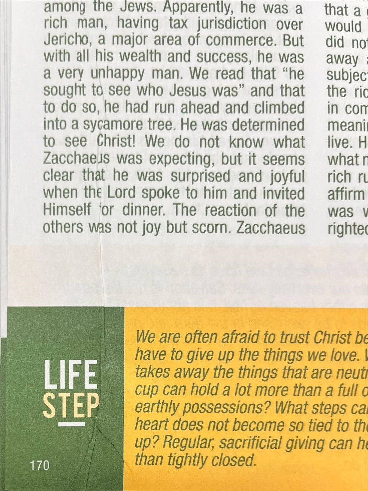 Adults/Teens Quiet Time Diary Daily Devotional with Commentary (2023-24)